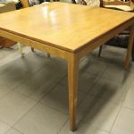 855 9216 COFFEE TABLE